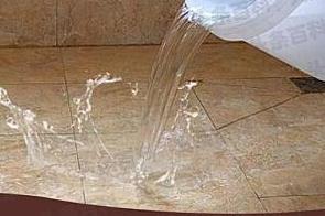 延平漏水维修 免砸砖防水材料该如何施工